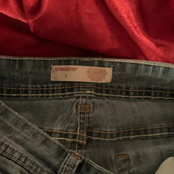 Juniors No Boundaries Distressed Shotgun Jeans With Christian Hand Paintings - Picture 6 of 9